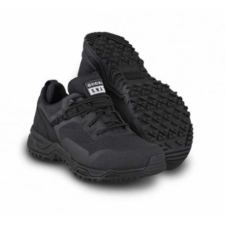 Chaussure basse SWAT CHASE